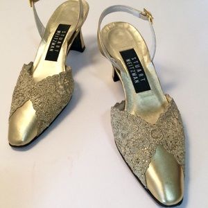 Gold STUART WEITZMAN sling back formal heels sz 7